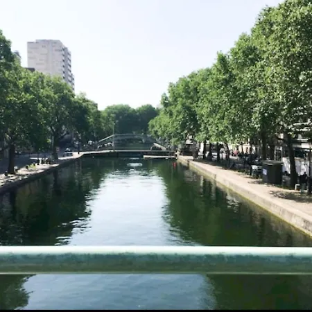 Superbe Porte Saint Martin Paris