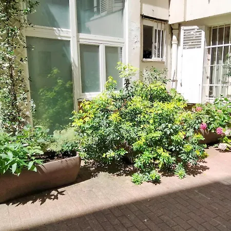 Superbe Porte Saint Martin Apartment Paris